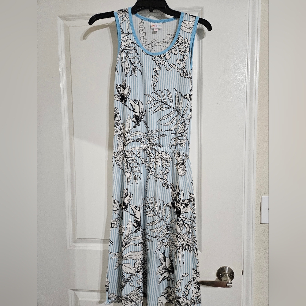 Size Small lularoe striped dress
